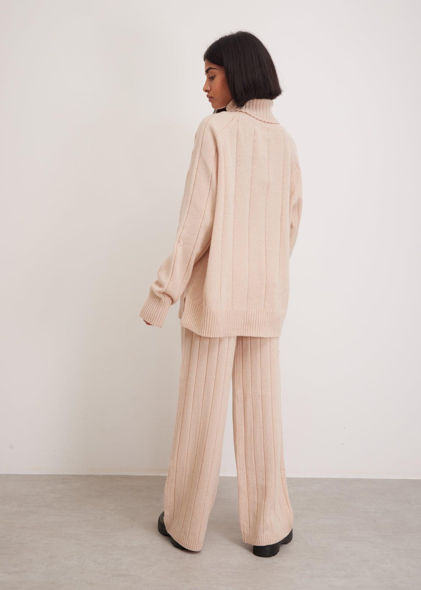 Milky Wool Set | Sweater and Trousers Set