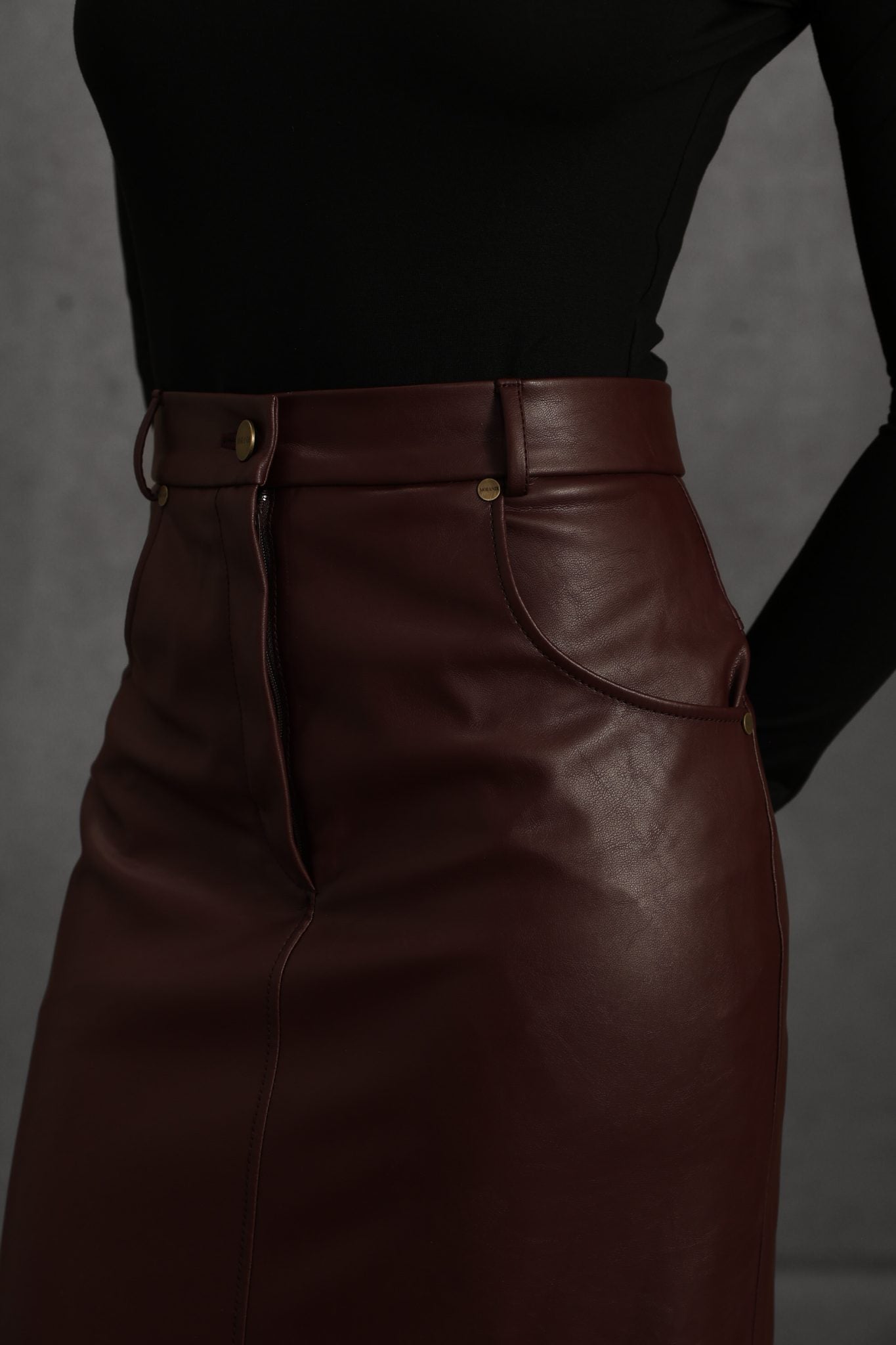 MORANDI BURGUNDY ECO-LEATHER MIDI SKIRT
