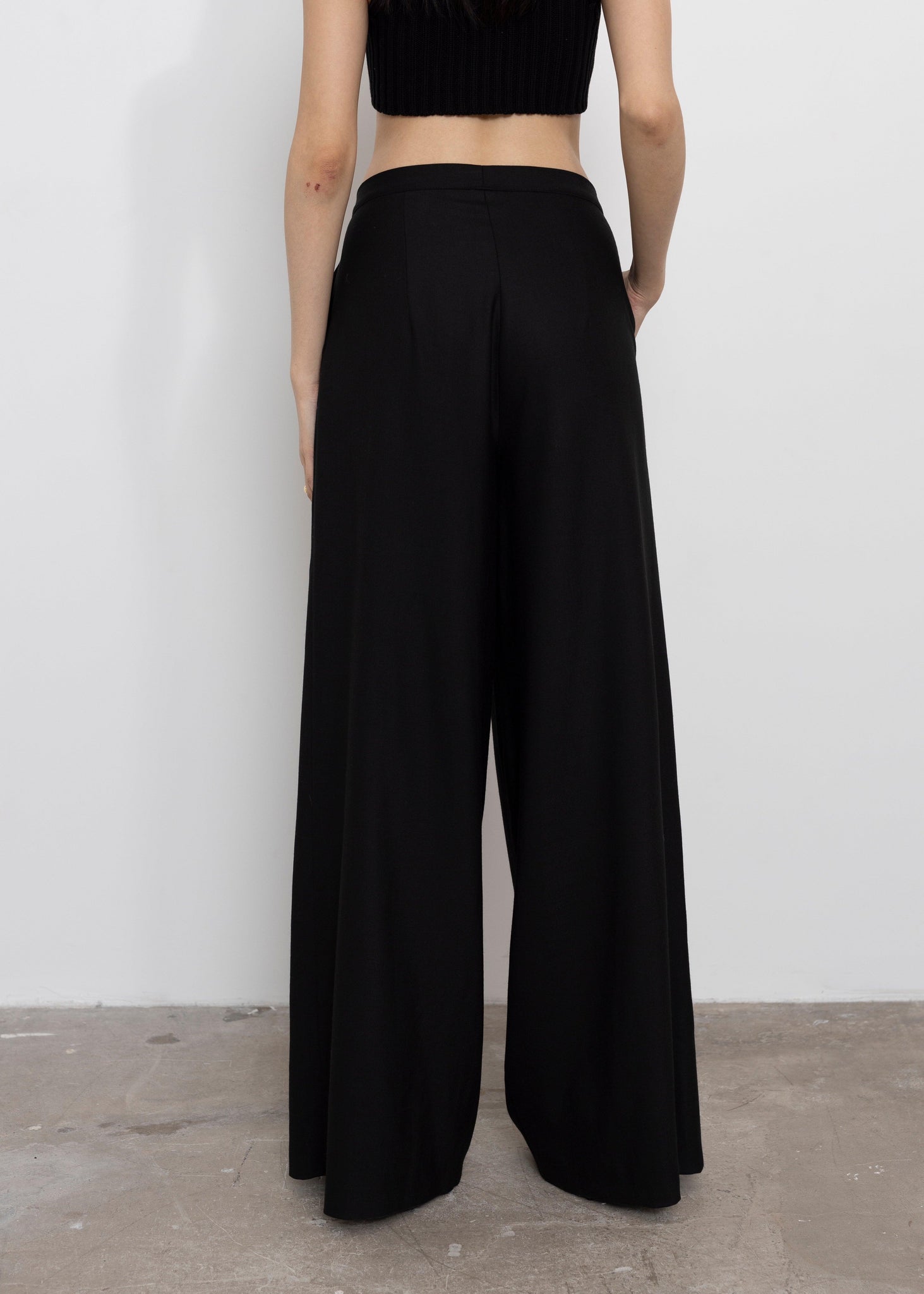 Black Flared Trousers | Timeless Sustainable Fashion
