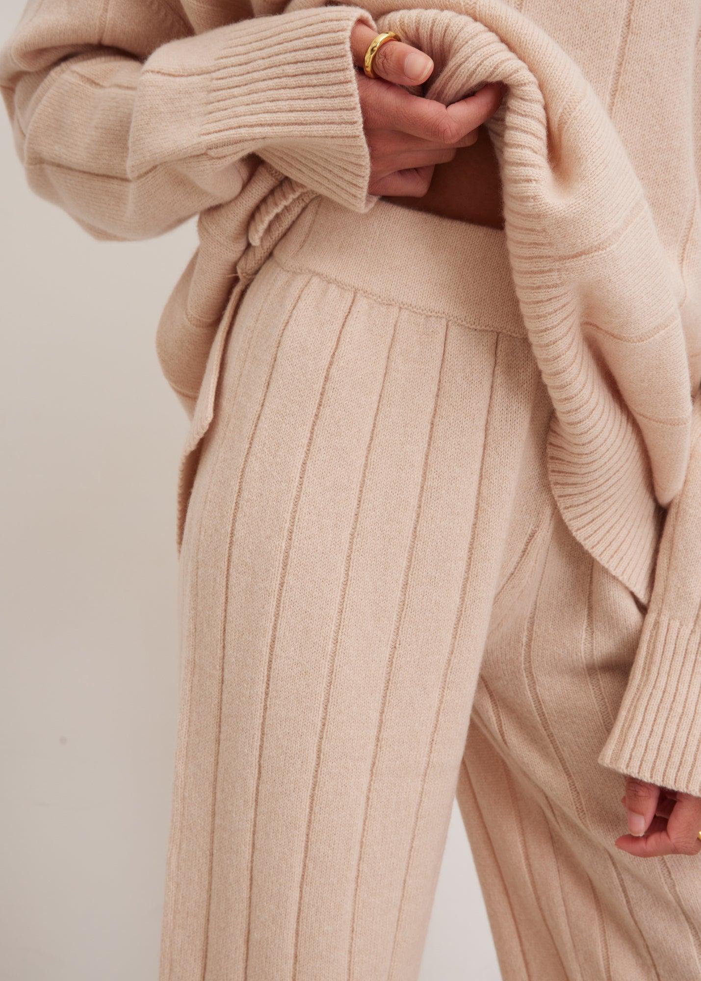 Milky Wool Set | Sweater and Trousers Set