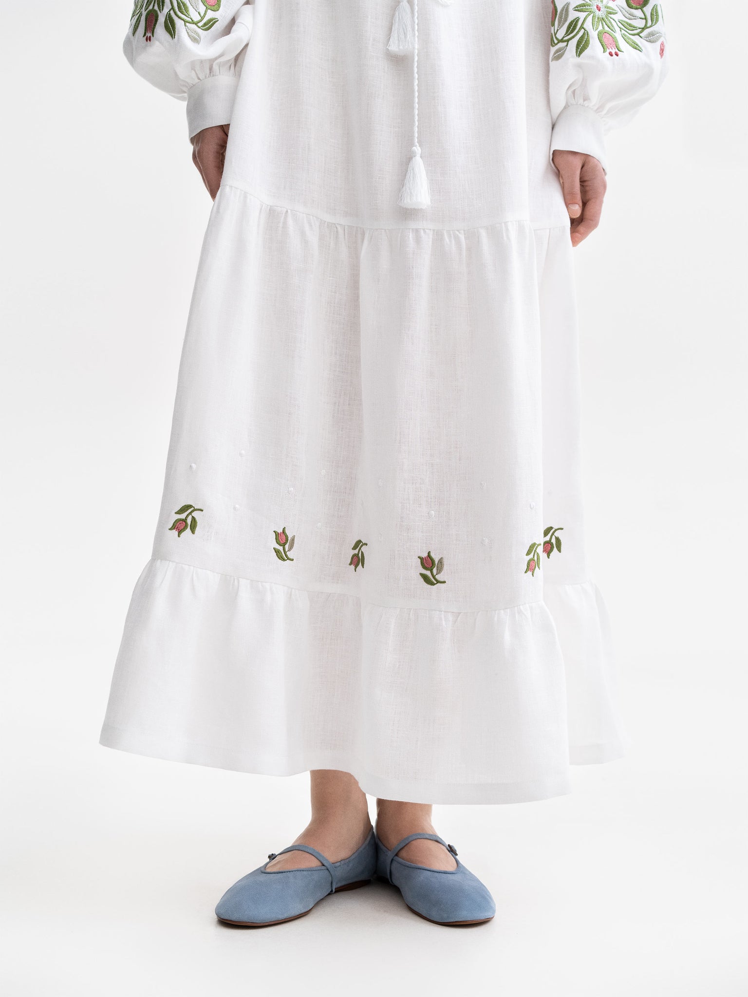 ETNODIM Embroidered midi dress with floral ornament Pelageya