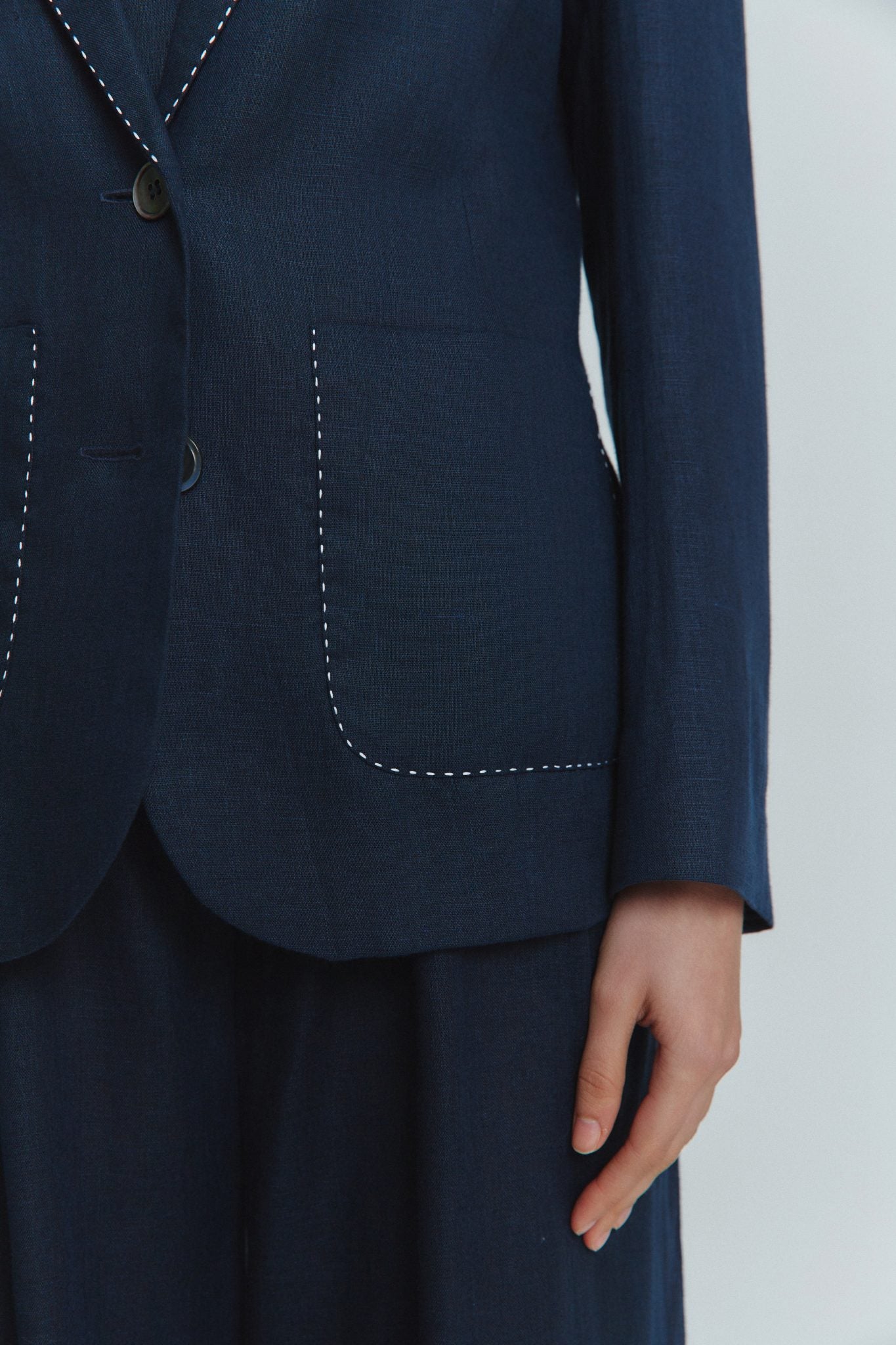MORANDI NAVY LINEN BLAZER