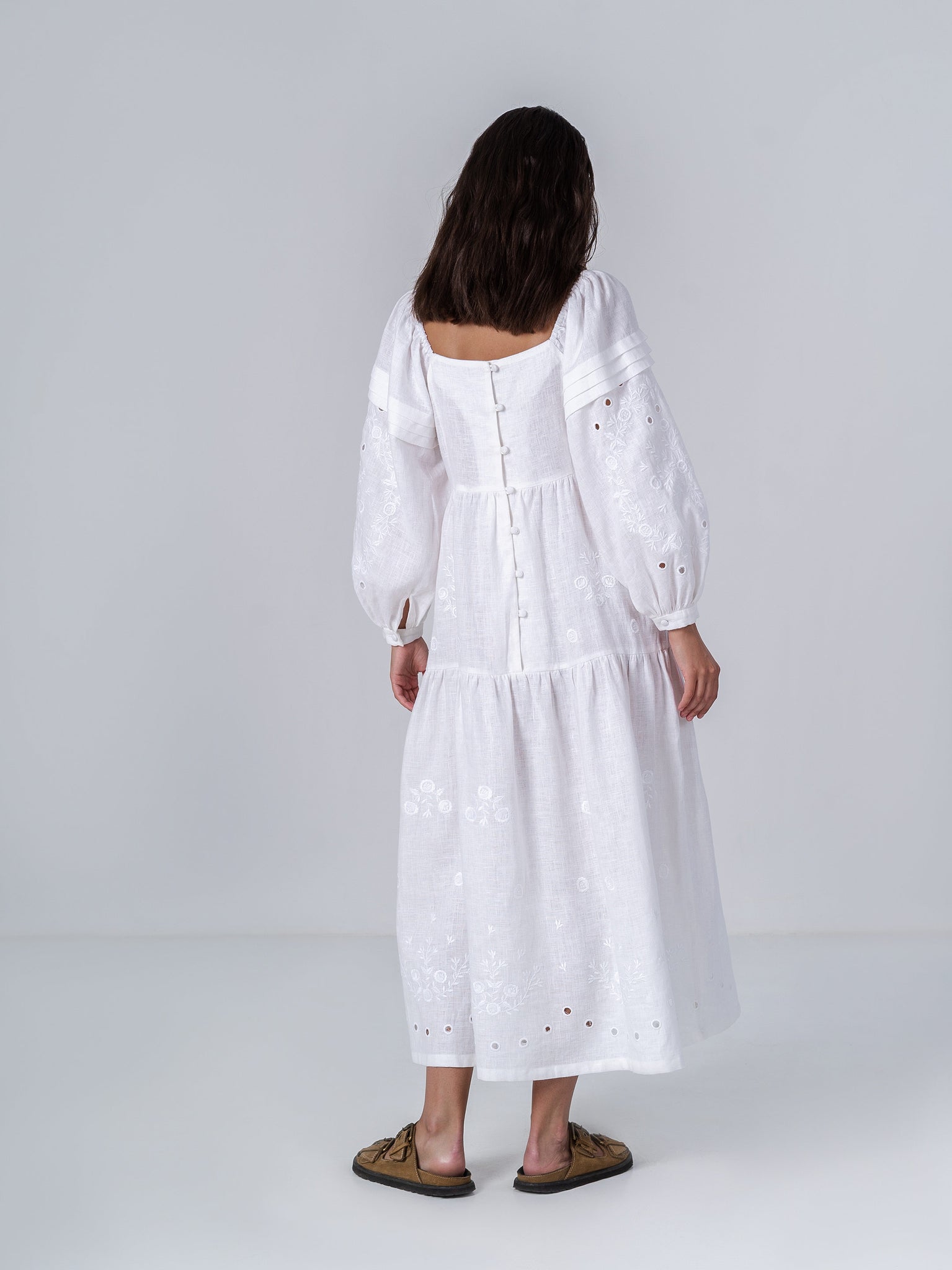 ETNODIM White linen embroidered dress Myt