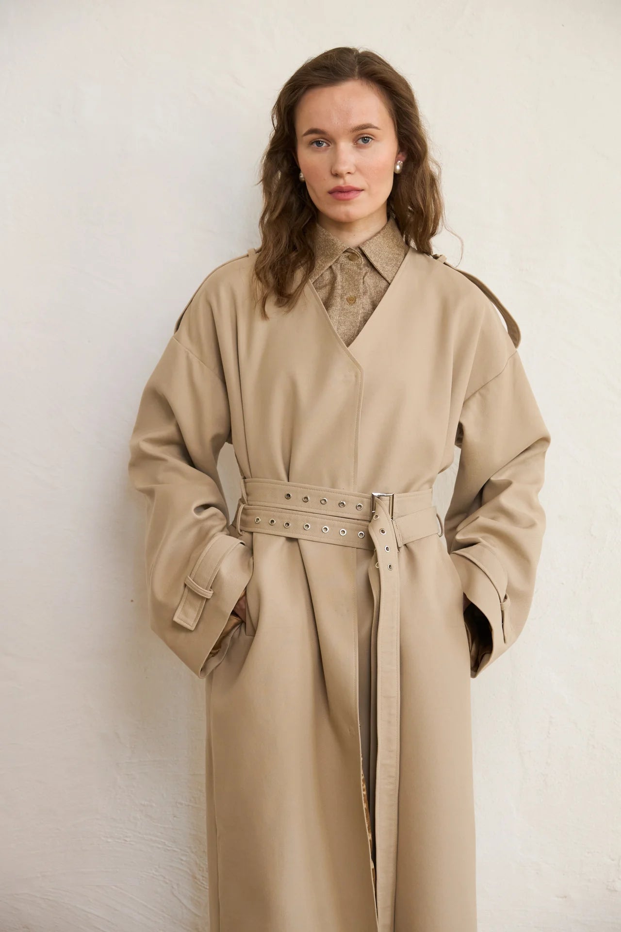 SELERA BEIGE DETACHABLE TRENCH AND VEST SET