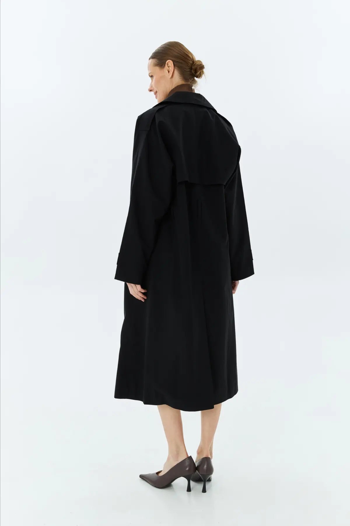 NAZARELLI BEIGE DOUBLE-BREASTED TRENCH COAT