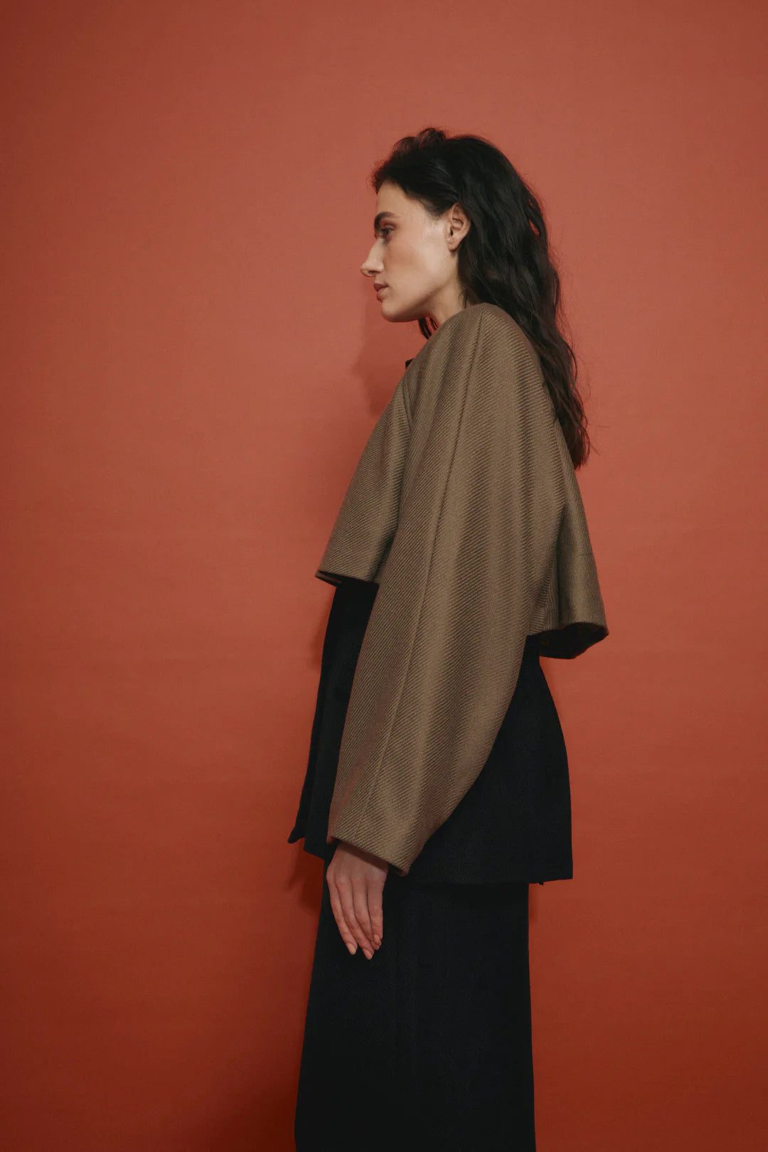 SELERA BROWN WOOL CAPE